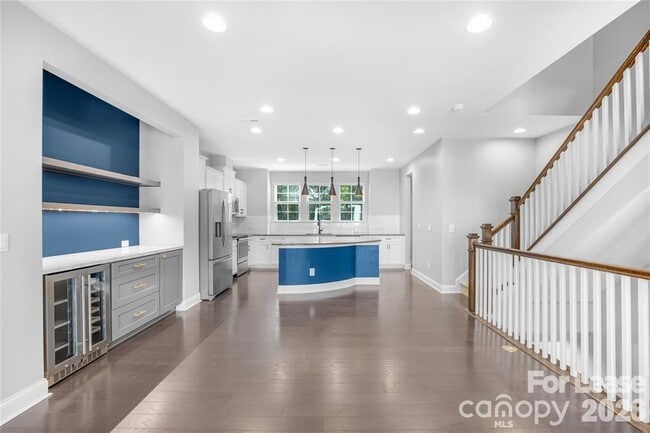Foto del edificio - 1228 Madison Towns Ln