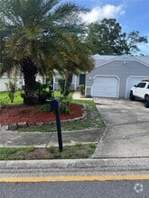 Building Photo - 3366 Cloverplace Dr