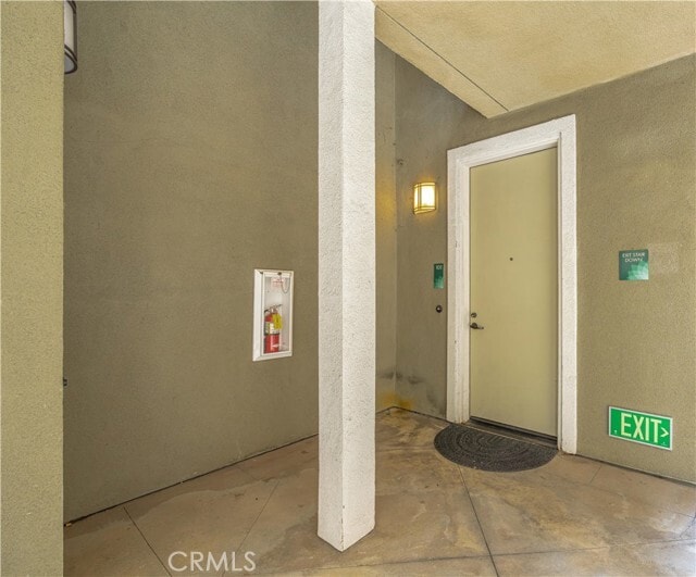 Building Photo - 12842 Palm St