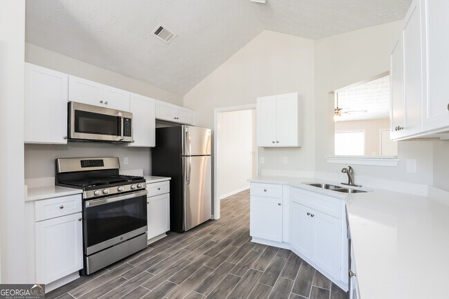 Building Photo - 2524 Dalesford Ct