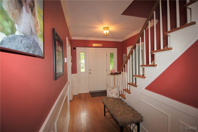Building Photo - 28 Ely Dr