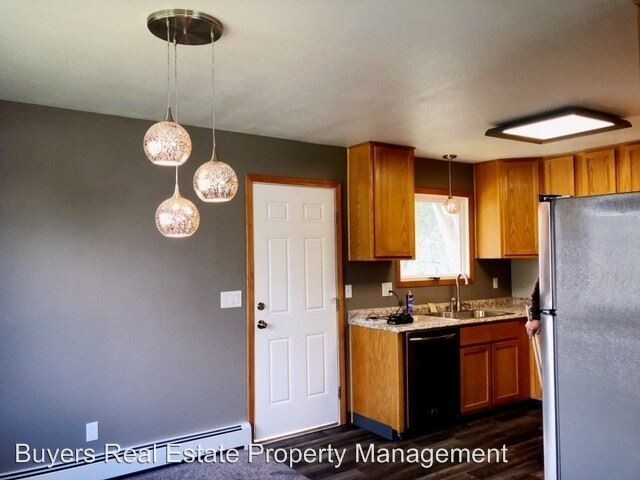 Foto del edificio - 3160 W 70th Pl