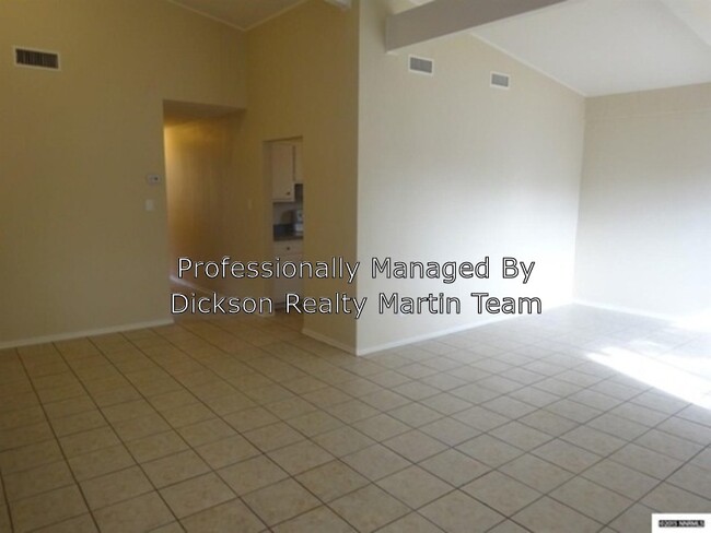 Building Photo - 13563 Mt Shasta St