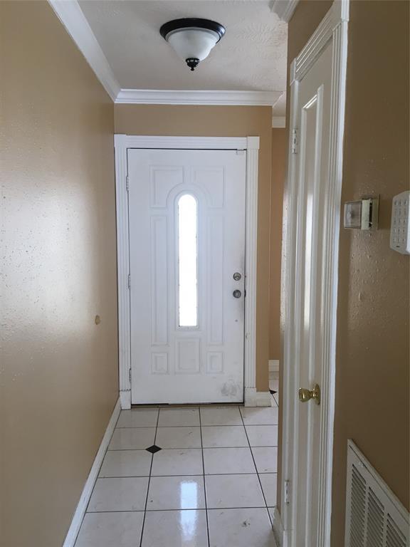 Foto del edificio - 15310 Reigate Ln