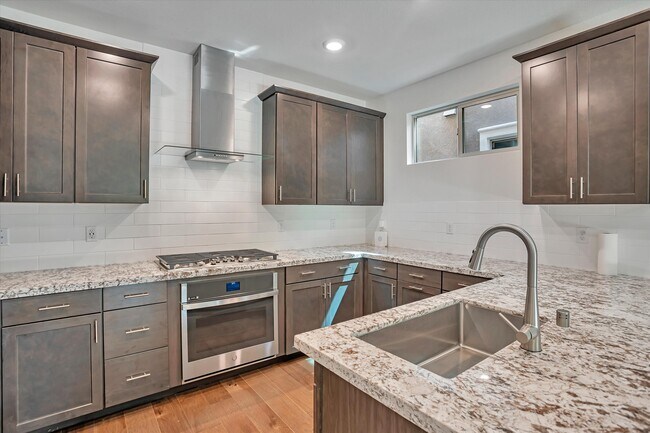 Building Photo - 10466 Oboe Way