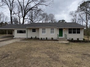 Building Photo - 249 S Sunset Ter