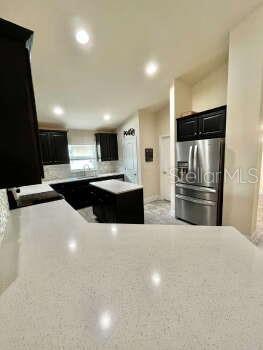 Building Photo - 424 Buchannan Dr