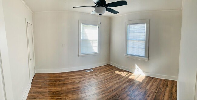 Building Photo - 1809 Dimple Ct
