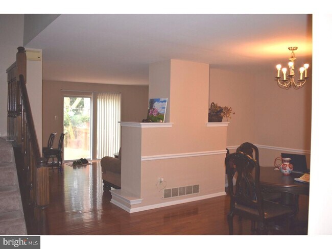 Foto del edificio - 1510 Isaacs Ct