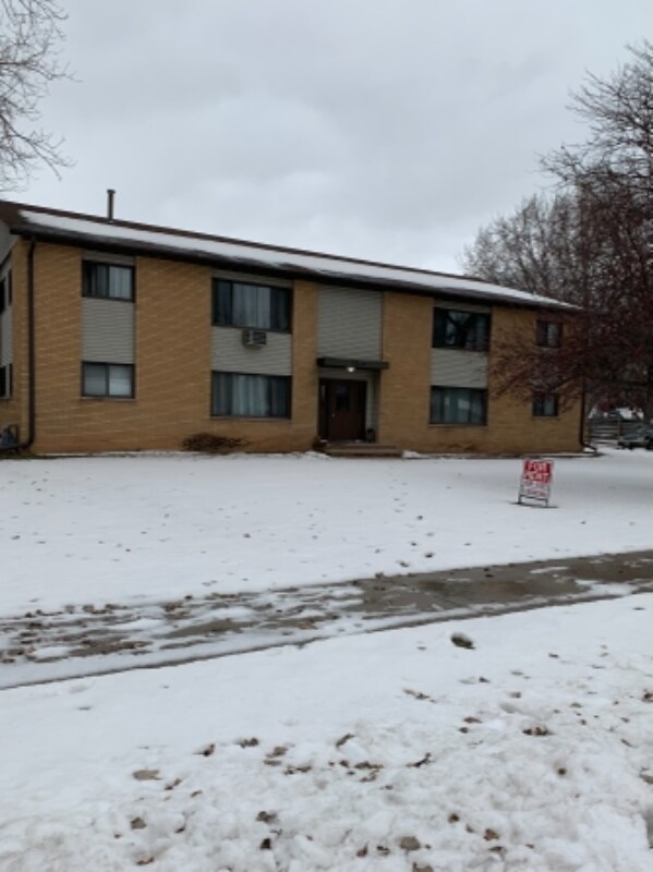 Primary Photo - 1349 Rockwell Rd