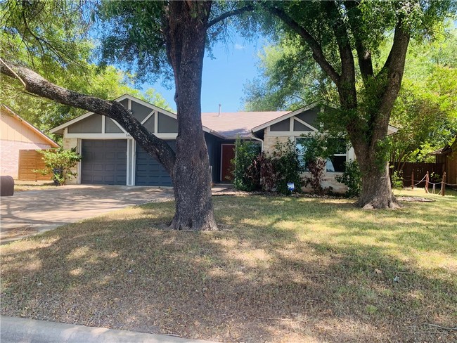 Building Photo - 5406 Pecan Brook Dr