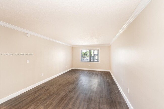 Building Photo - 201 Galen Dr