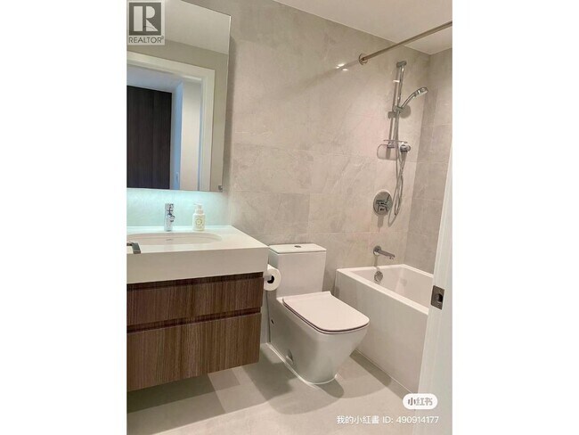 Photo du bâtiment - 6537 Telford Ave