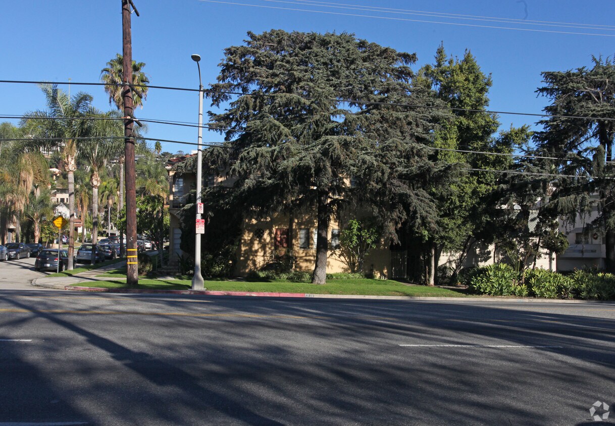Foto del edificio - 4019 Los Feliz Blvd