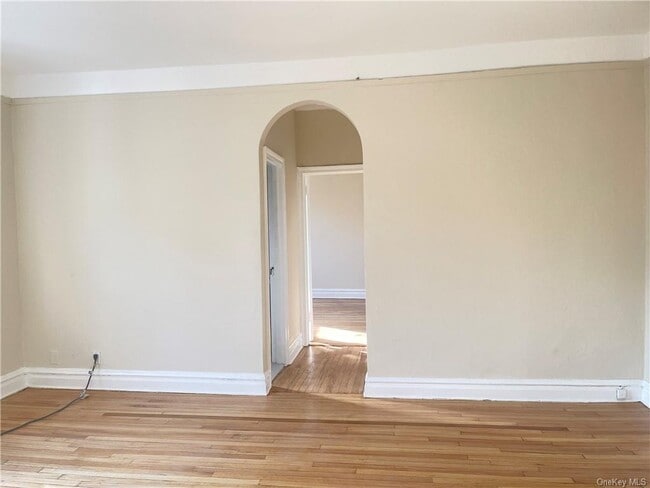 Building Photo - 120 Stonelea Pl