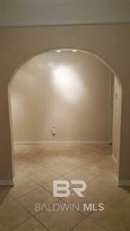 Building Photo - 100 Lynwood Cir