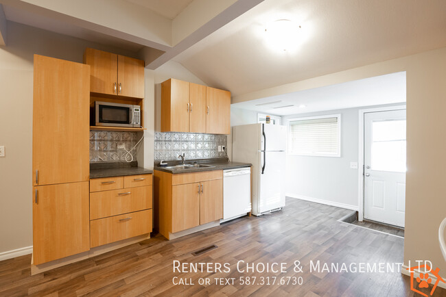 Photo du bâtiment - Pet Friendly House with Fenced Yard