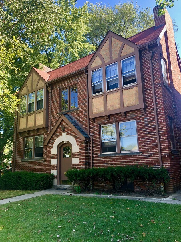 3114 Indianola Ave, Columbus, OH 43202 Apartments in Columbus, OH
