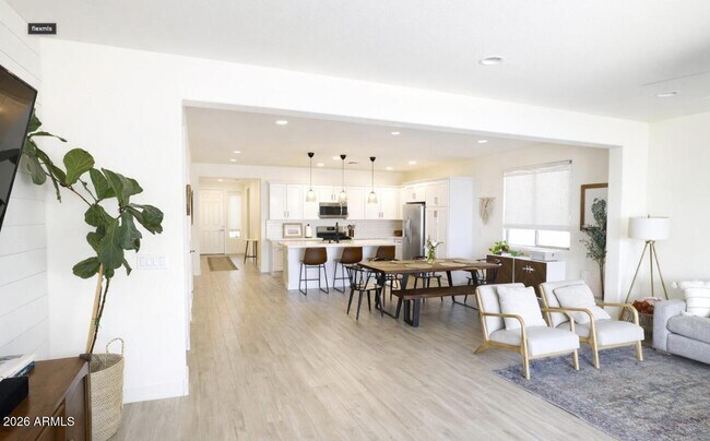 Foto del edificio - 14417 West West Wind Dr.