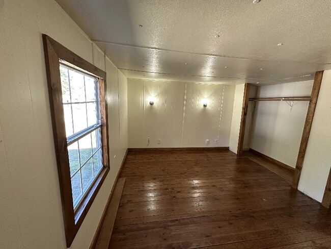 Foto del edificio - 85 Young Rd