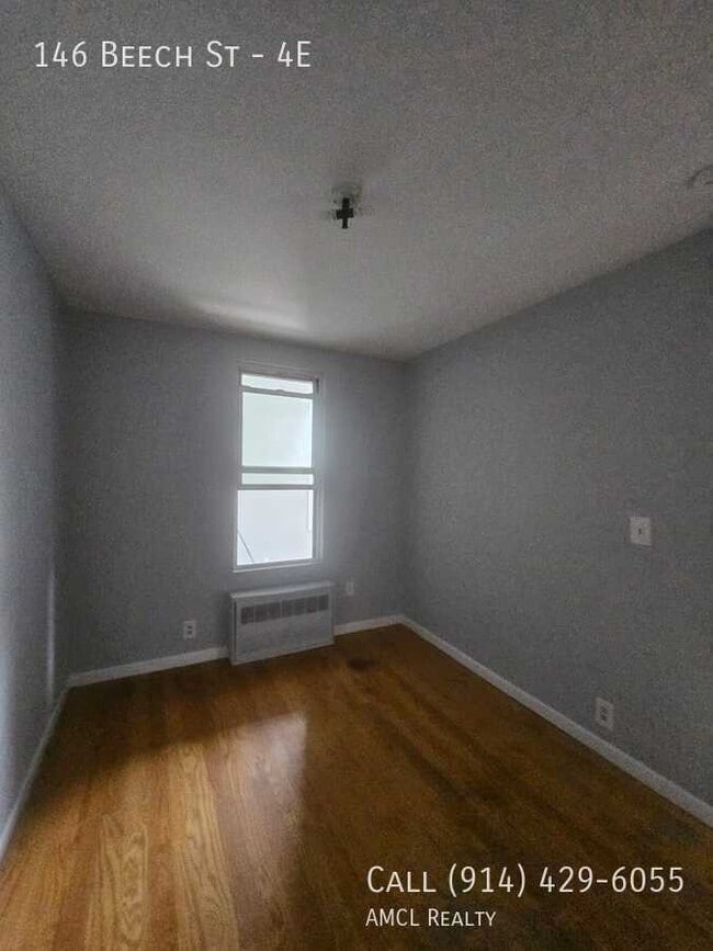 Building Photo - 146 Beech St