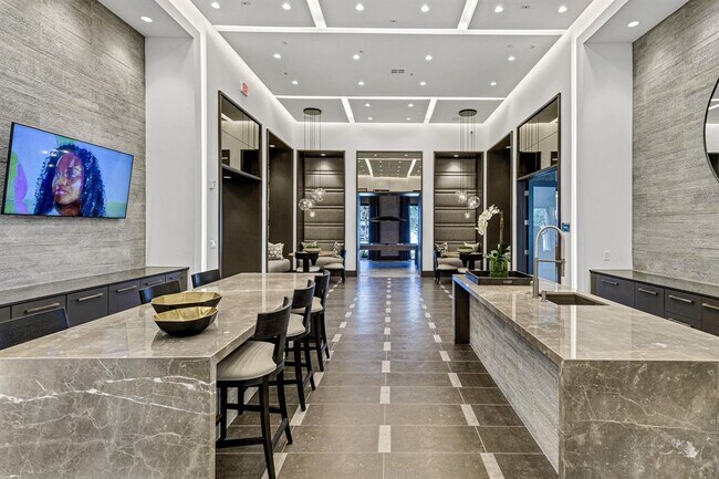 Building Photo - 3880 Farm to Market 2920