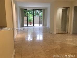 Foto principal - 151 Crandon Blvd