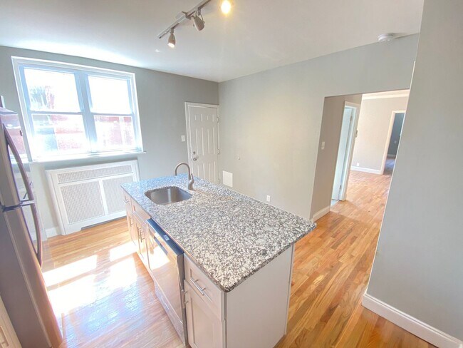 Foto del edificio - 1229 W Porter St