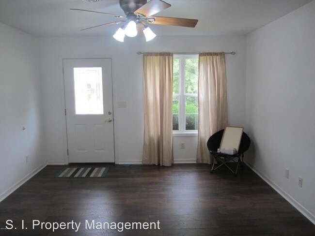 Building Photo - 3 br, 2 bath House - 605 W. Rigdon St