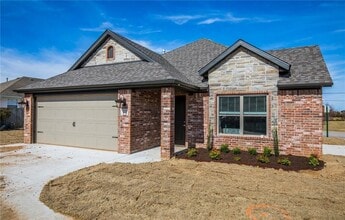 Building Photo - 907 Seba Rd