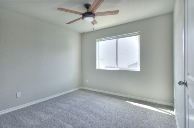Building Photo - 2049 Corker View