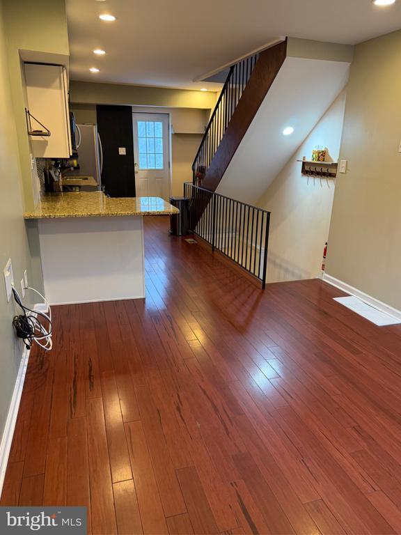 Foto del edificio - 132 W Thompson St