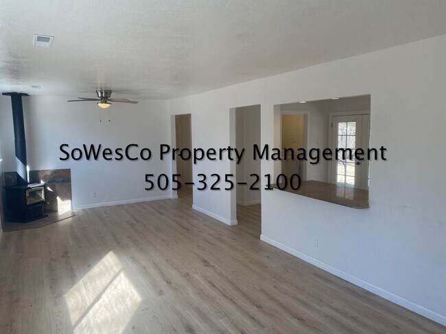 Foto del edificio - Gorgeous remodeled home in Bloomfield!