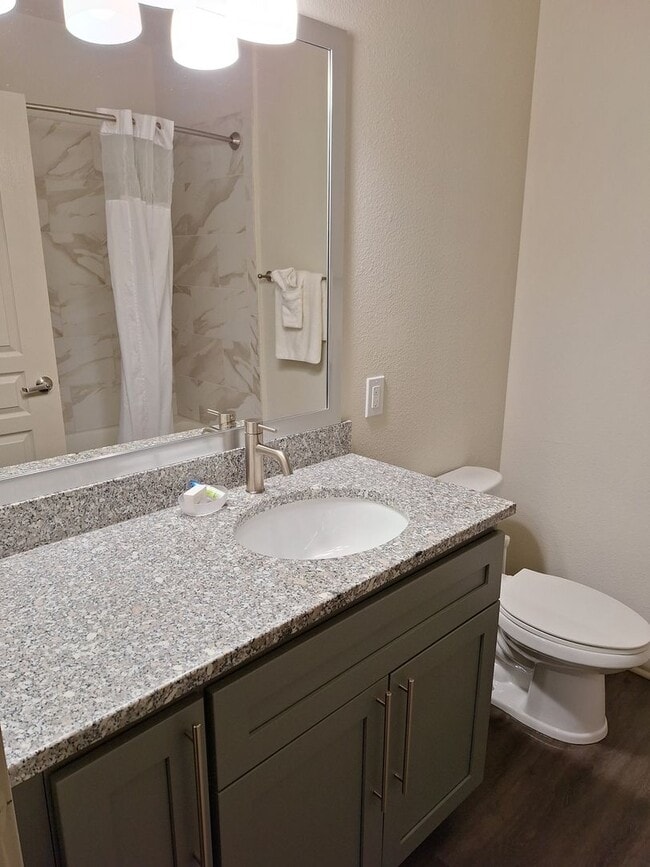 Photo - CH-Cortland Flatirons Apartment