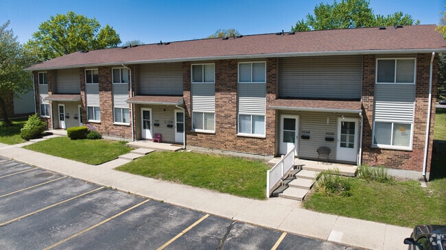 Building Photo - Northway Manor