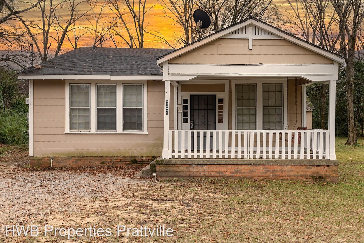 Primary Photo - 2 br, 1 bath House - 2324 Chestnut Street