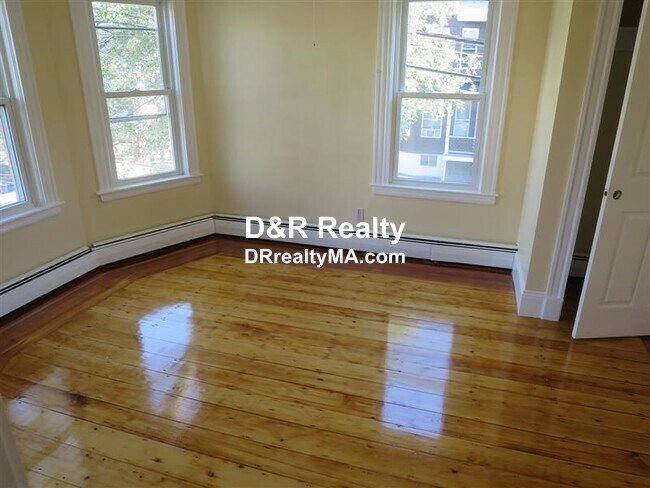 Foto del edificio - 2 Gilson Ter