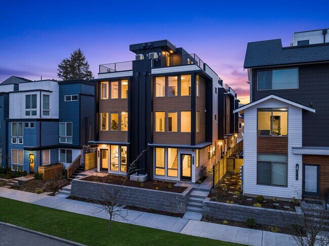 Building Photo - Capital Hill New Townhomes