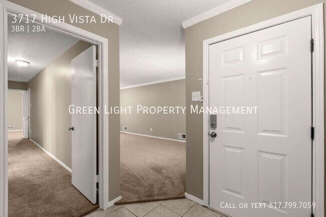 Foto del edificio - 3717 High Vista Dr