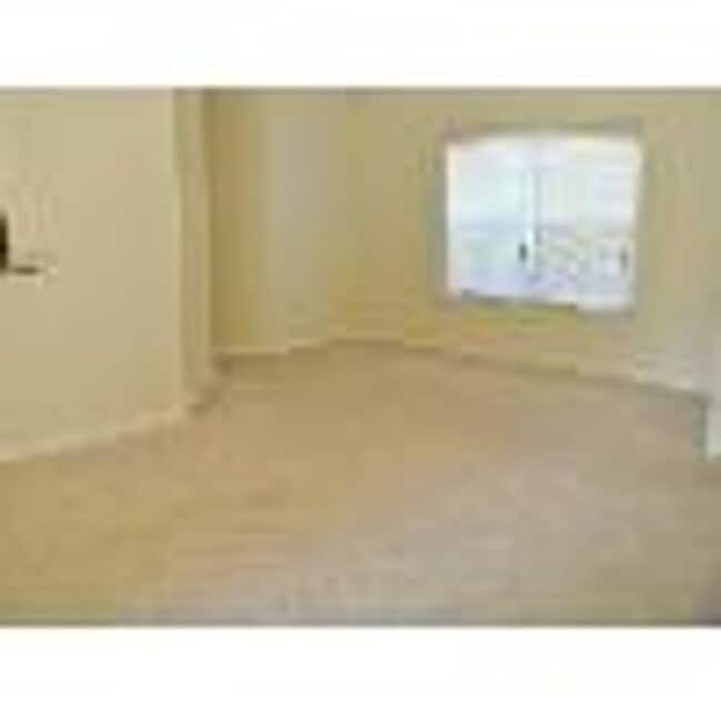 Building Photo - SW OCALA