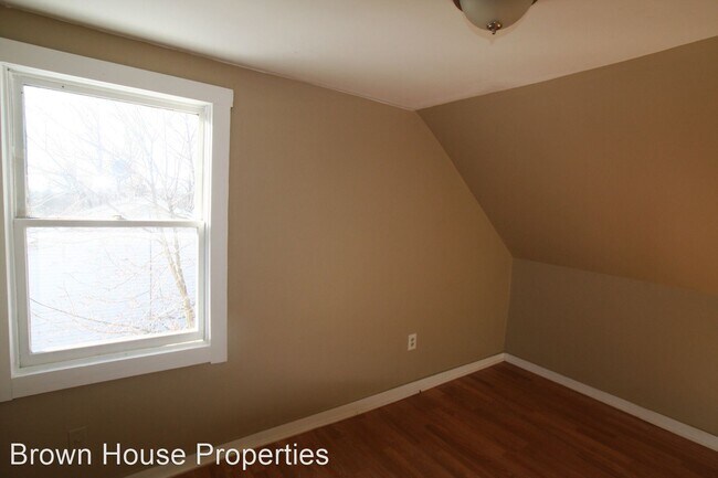 Foto del edificio - 3 br, 2 bath House - 134 Carver St