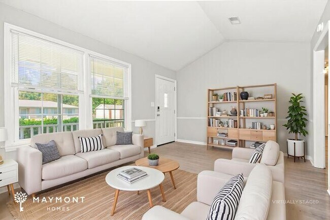 Foto del edificio - 4426 Hardwood St