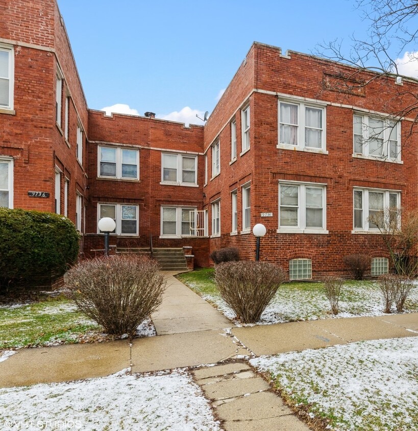 Foto principal - 9734 S Prairie Ave