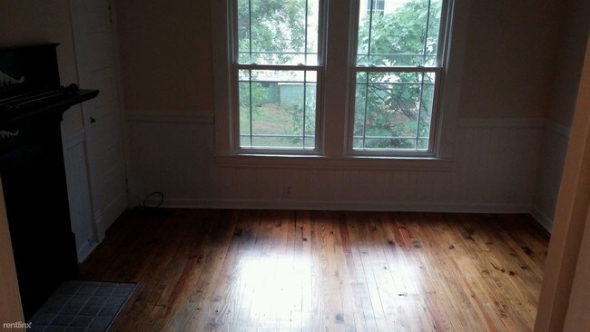 Foto del edificio - 633 Concord Rd