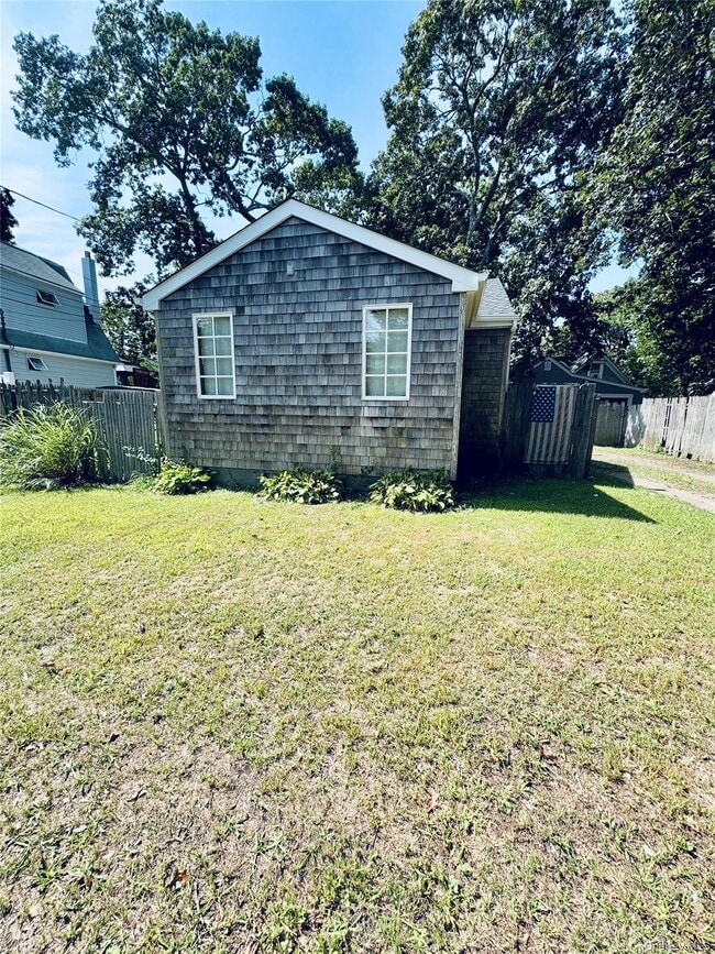 Building Photo - 116 Elder Dr