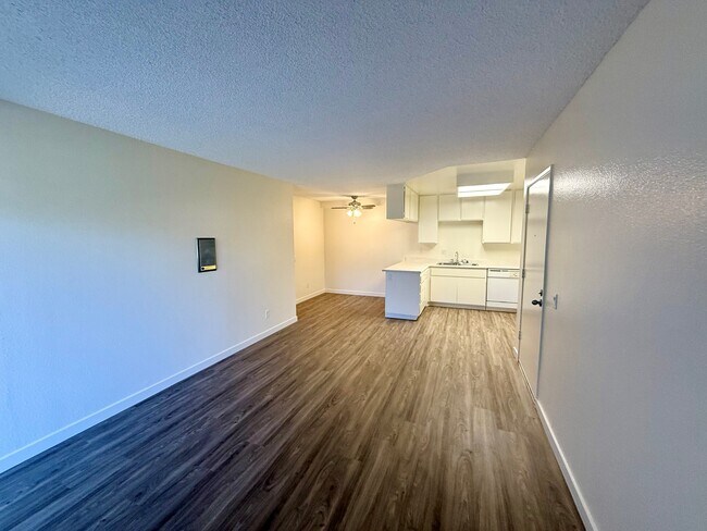 Foto del edificio - 55+ Senior Living at Quail Creek Apartments