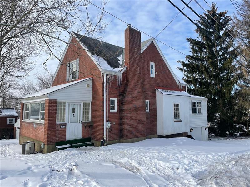 Primary Photo - 207 Elizabeth St