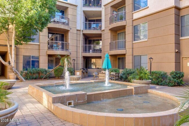 Foto del edificio - 1701 E Colter St