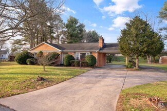 Building Photo - 123 S SandStone Ln