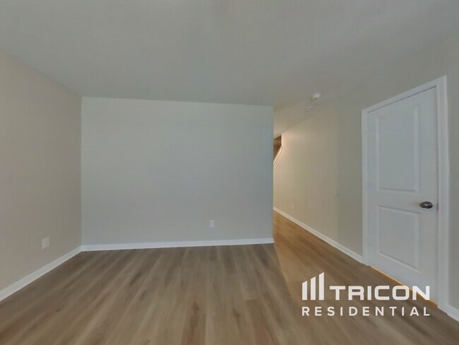 Building Photo - 15547 Taylorcrest Dr